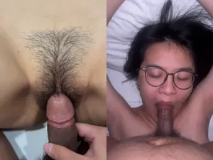 Trả bài em học sinh chubby kính cận ra nước phê đê mê
